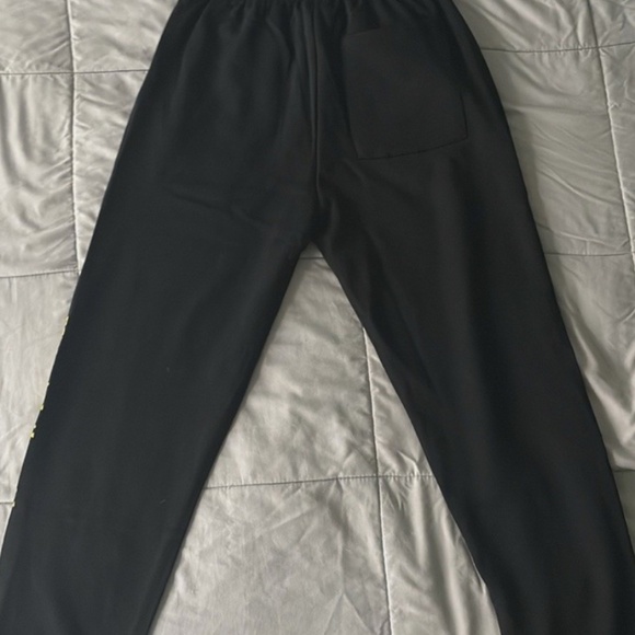 Black Sp5der Sweatpants - Picture 3 of 3
